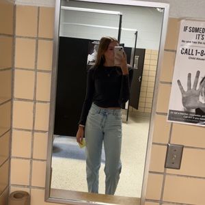 Meet your Posher, Kaitlyn